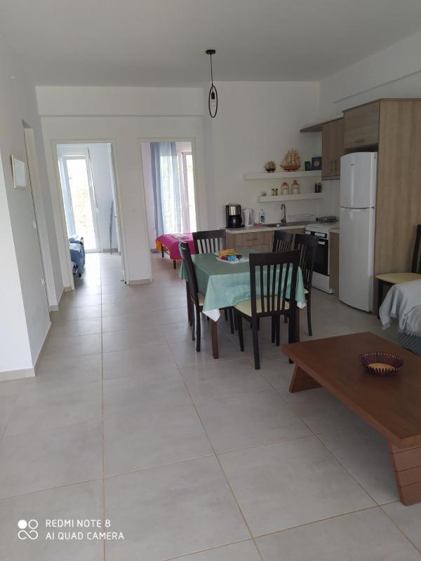 Almira Ghouse Apartment อัลมิโรโปตามอส ภายนอก รูปภาพ